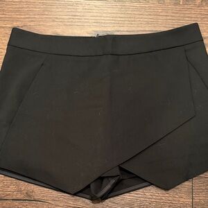 NWT Black Women's Skort